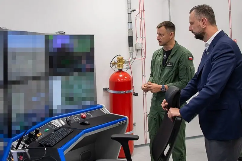 Polscy piloci szkolą się na symulatorach FA-50 w kraju
