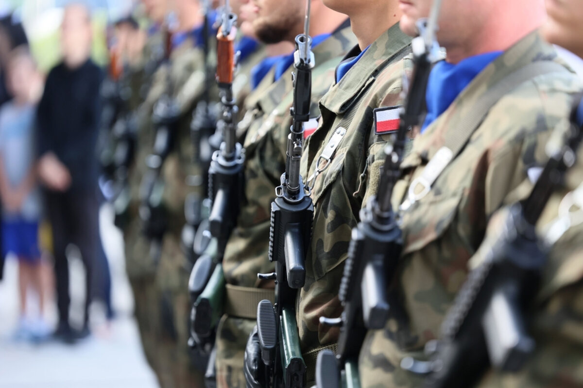 Nowa edycja programu „Wakacje z wojskiem” – intensywne szkolenie i rekrutacja
