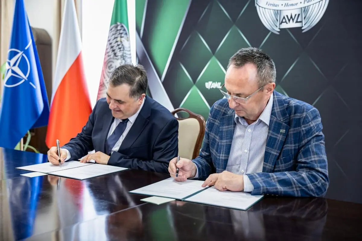 Nowoczesne narzędzia szkoleniowe dla przyszłej kadry Sił Zbrojnych RP