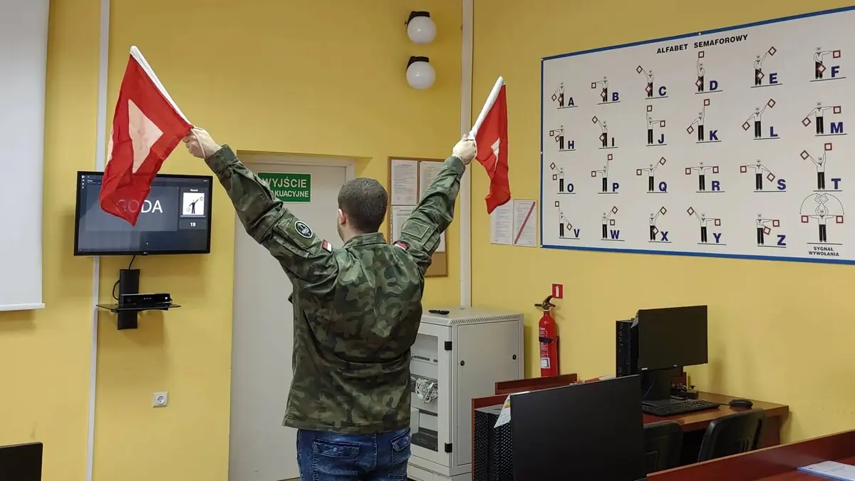 Nowatel prezentuje trenażery sygnalizacji: Morse, semafor, flagi